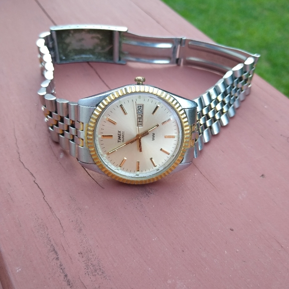 Timex Other - Vintage Men's Two Tone Day/Date Timex Quartz Watch